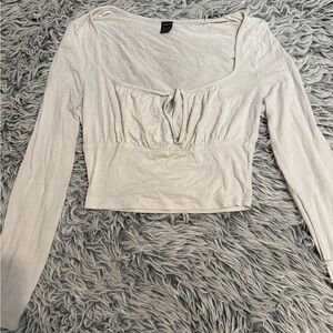 white cropped long sleeve shirt size xs